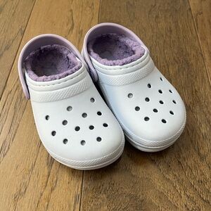 CROCS Kids Clogs in Violet and Lavender colors. Size 11